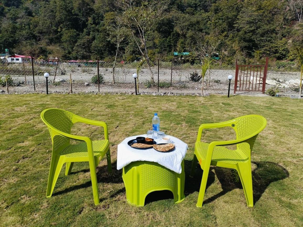 The Waterfront Resort Rishīkesh Extérieur photo